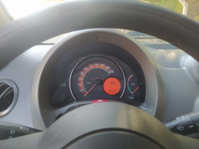 Fiat Uno 1.0 Vivace 2015/2015